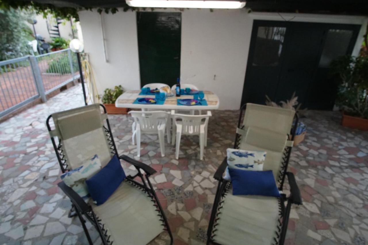 Casa Vanni Vada Exteriör bild