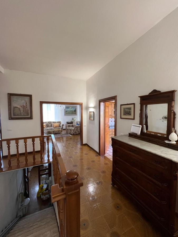 Casa Vanni Vada Exteriör bild