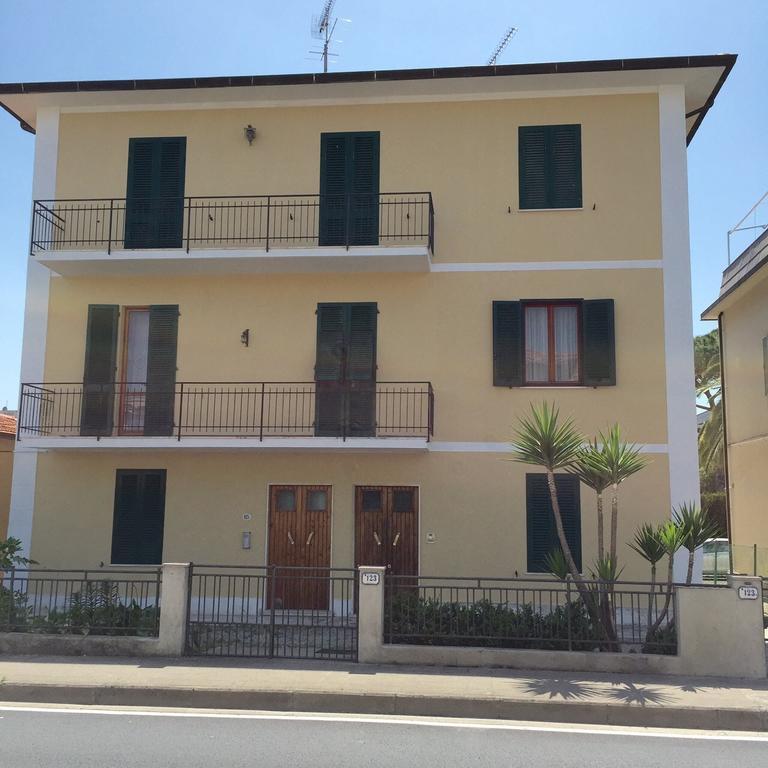 Casa Vanni Vada Rum bild